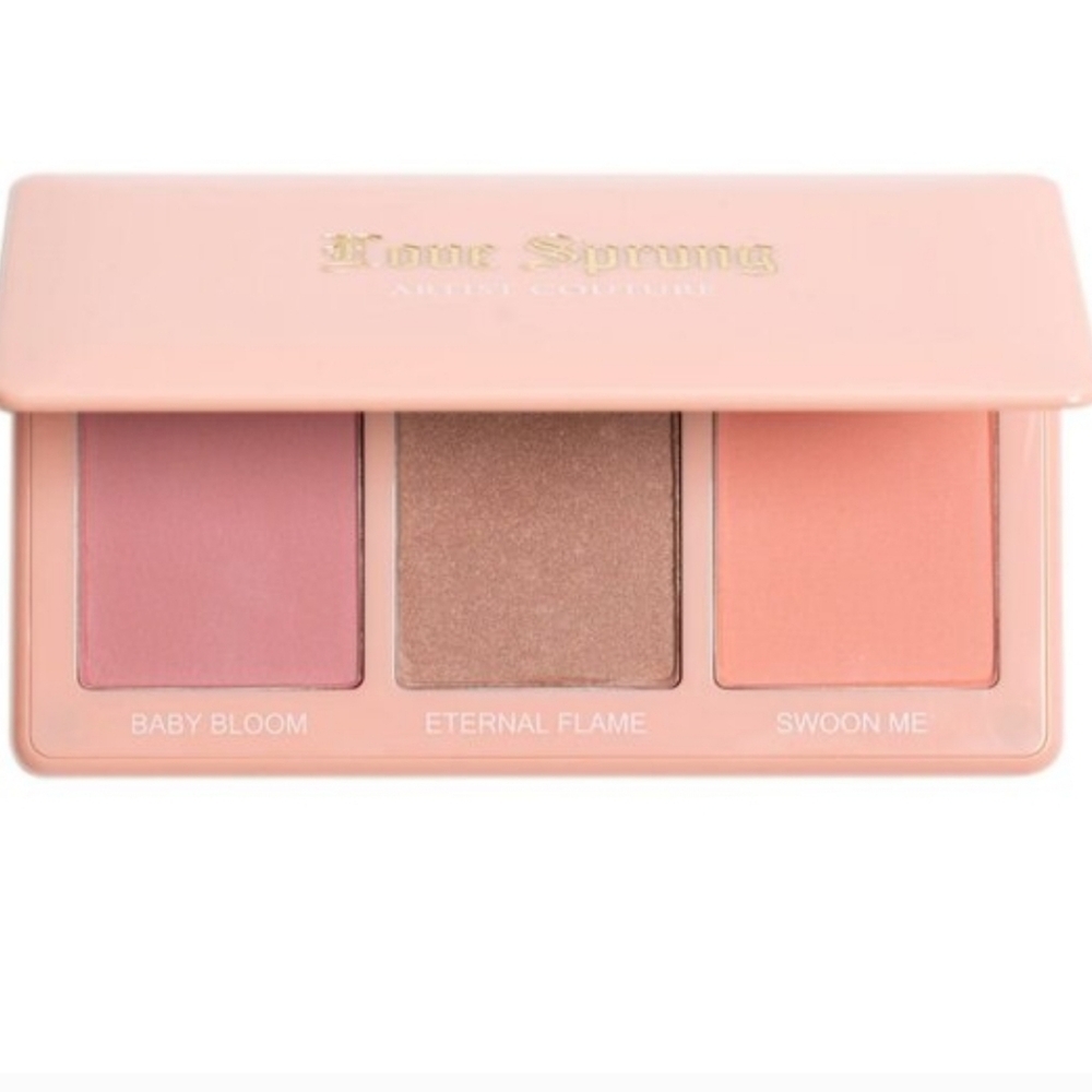CLEARANCE! Artist Couture Face Palette: Love Sprung V.I, .14oz x3, NIB